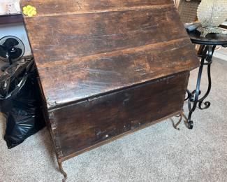 BACK SIDE