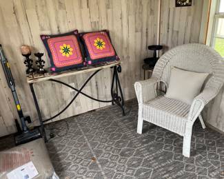 INSIDE THE "SHE SHED"!