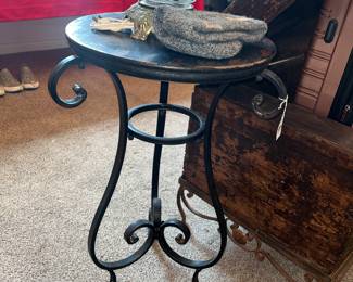IRON LAMP TABLE