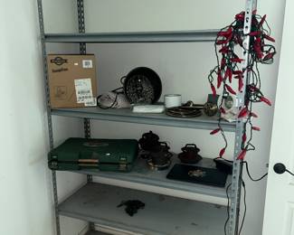 METAL SHELF