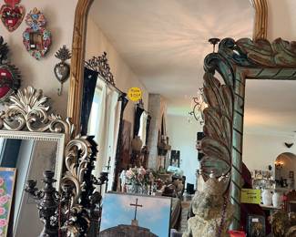 LOTS OF MIRRORS!