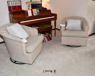 032Living Room