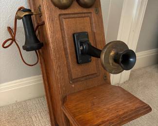 Oak Wall Mount Crank Phone