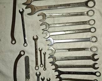 assorted cresent wrench