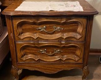 end table with bedroom set
