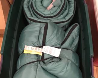 DuPont sleeping bags. Hollofill