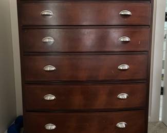 Antique chest of drawers