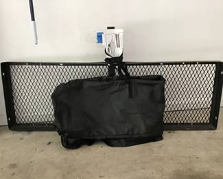 Masterbuilt hitch and hall