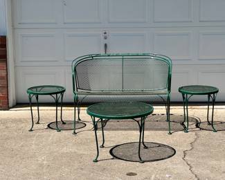 Vtg Russell Woodard Green Wrought Iron Set