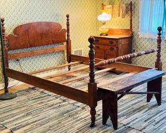 Antique Rope Poster Bed