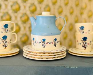 Vtg Holly Hobbie Plastic Set