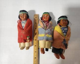 NATIVE AMERICAN DOLLS VINTAGE