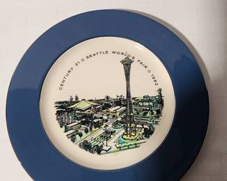 WORLDS FAIR PLATE