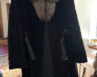 Designer wool coat with fur trim