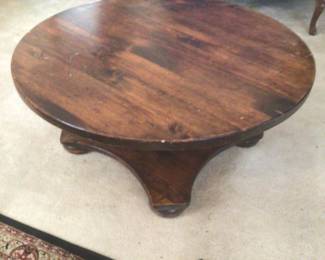 Oak pedestal coffee table $140.