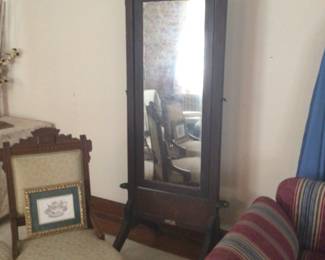 Antique free standing dressing mirror $250.