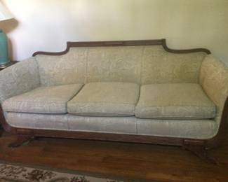 Vintage clawfoot couch $275