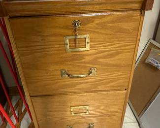 Wood 2 drawer file cabinet