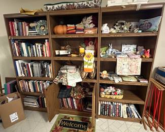 More books, decor and bookcases