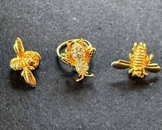 Vintage Croucher Bee Jewelry Trio Ring Brooches