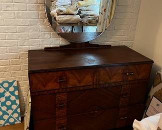 #124 mid century style dresser with 3 drawers and round mirror 44x20x33 $225.00