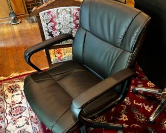 #76 Executive Adjustable Office Chair $30.00