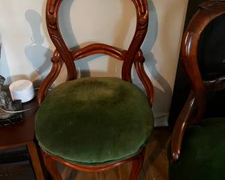 #118 bubble back chair green seat $40.00