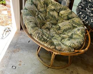 #140 Papasan Chair w/cushions green cushion $30.00
#141 Papasan Chair w/2 blue Cushions $30.00