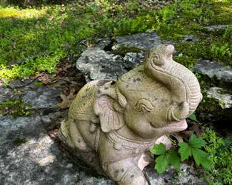 #52 Concrete Elephant Umbrella Stand - 16" Tall - (small Crack) $30.00
