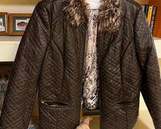 #211 size medium jacket with fur collar $30.00