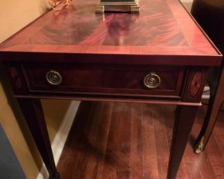 Burl wood top end table