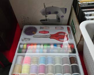 Portable sewing machine
