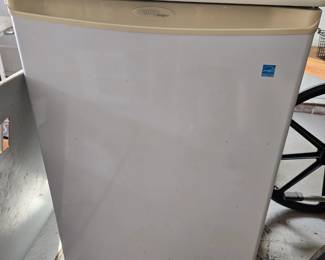 Small freezer - 3' tall