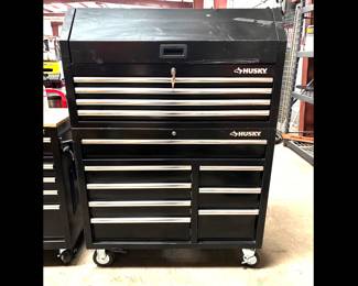 Husky 42in 12 Drawer Rolling Tool Cabinet