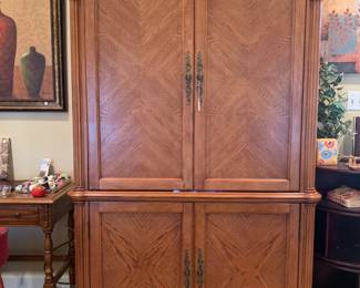 Computer cabinet