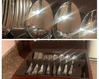 Beautiful Silverset and box $60