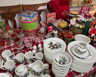 Holiday dishes
