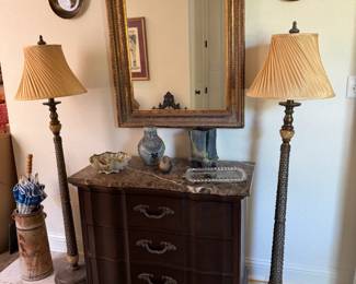 chest, lamps, umbrella stand, mirror, decor