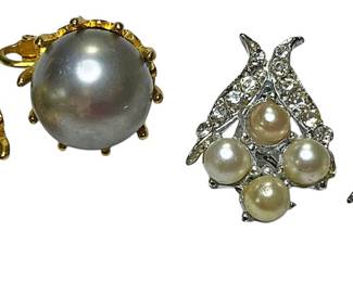Rhinestone Pearl Bead Clip Back Earrings