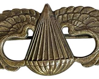 Sterling US WW2 Paratrooper PIn