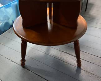 Ethan Allen inspired 2 tier side table