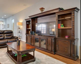 Oak wood 5 pieces Media Center