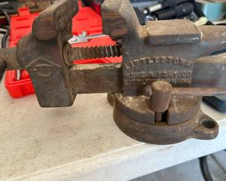 littlestown vise