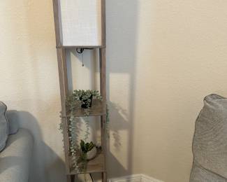 floor lamp