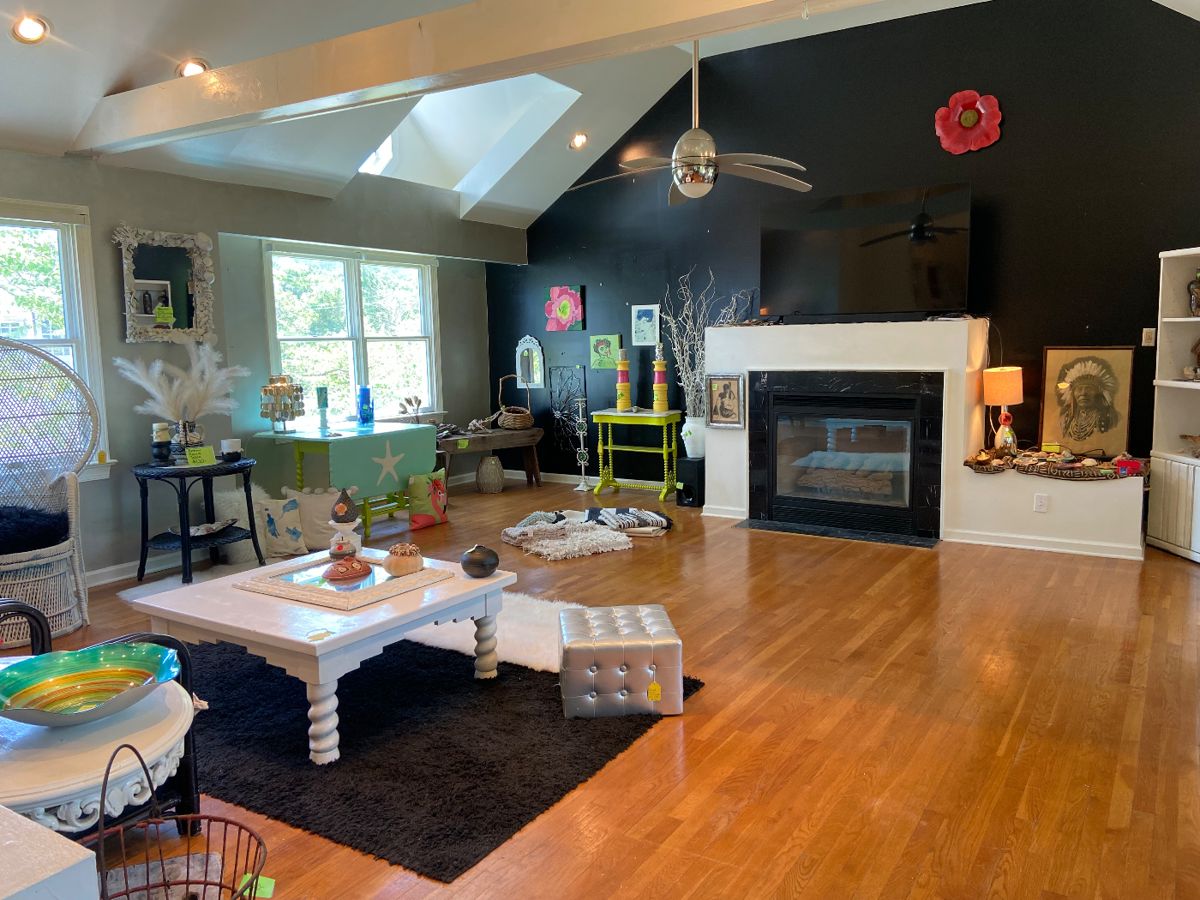 Welcome to the Fun Living Room at the Historic Yorktown One Day Blow Out Sale! Everything is between 60% to 75% OFF!