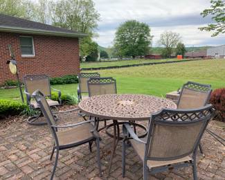 Better Homes & Gardens 7 pc patio set 