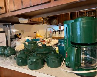 Loganberger teapots, cream & sugar set, and baskets 