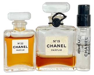 Chanel N19, N22 And Blue de Chanel Sample Size Fragrances