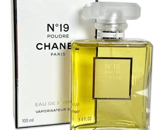 002 Chanel N19 Eau de Parfum