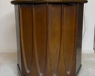 Broyhill Brasilia style end table